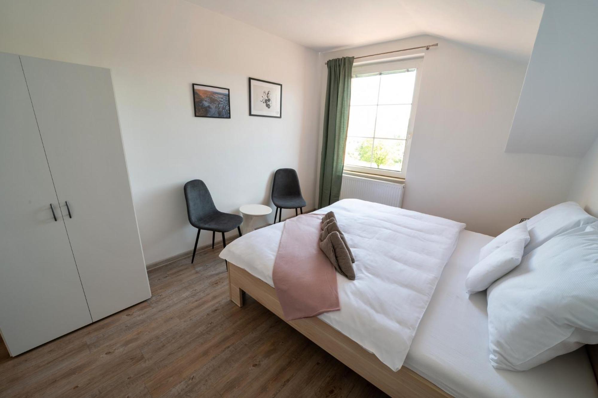 Formule Otel Perštejn Dış mekan fotoğraf